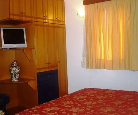 Aparthotel Kalimera Poros Town